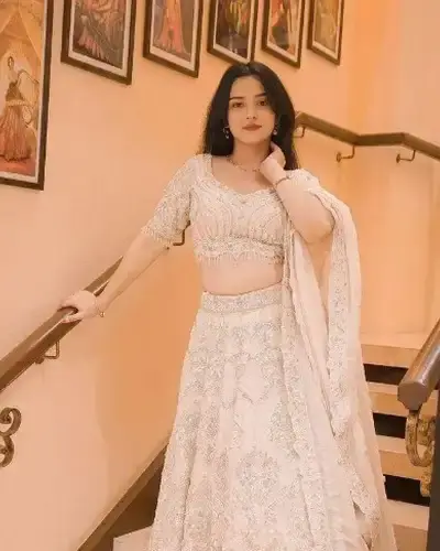Escort Matarbari